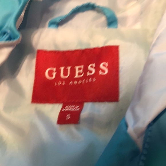 Guess windbreaker - Picture 2 of 2